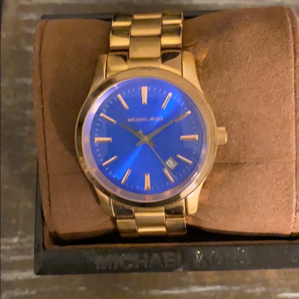 Michael Kors rose gold band watch